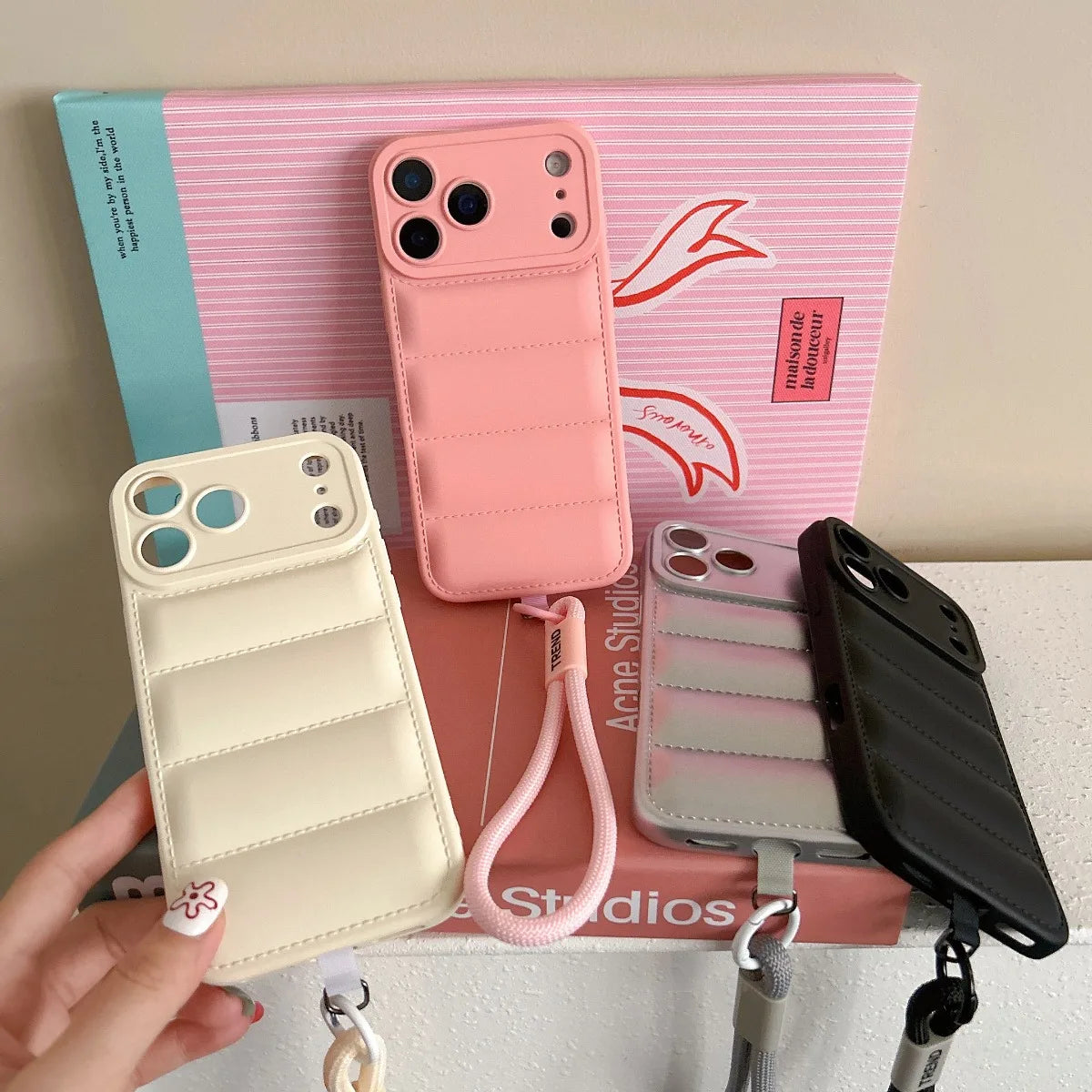 Coque de téléphone avec bandoulière de bras intégrée – pratique et sécurisée