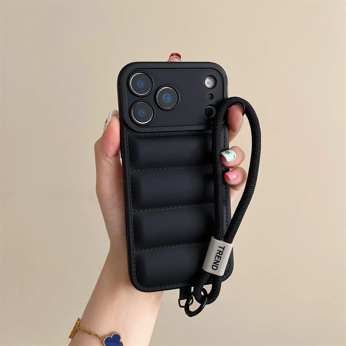 Coque de téléphone avec bandoulière de bras intégrée – pratique et sécurisée
